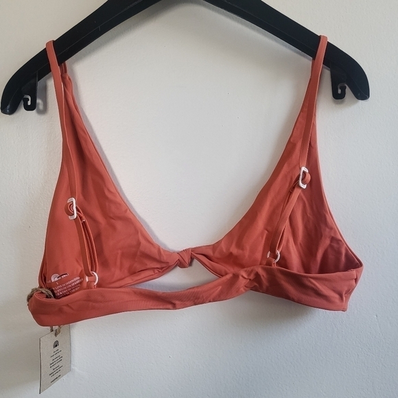 New Toast Swim Signature Knot Bikini Top In Rust NWT Size Large - Picture 12 of 17